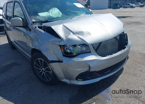 2015 Dodge Grand Caravan R/T из США, поврежденный, VIN 2C4RDGEG4FR639202